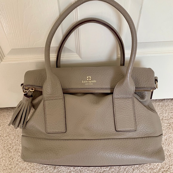 Taupe Cobblehill Kate Spade bag w/detachable strap - Picture 2 of 8
